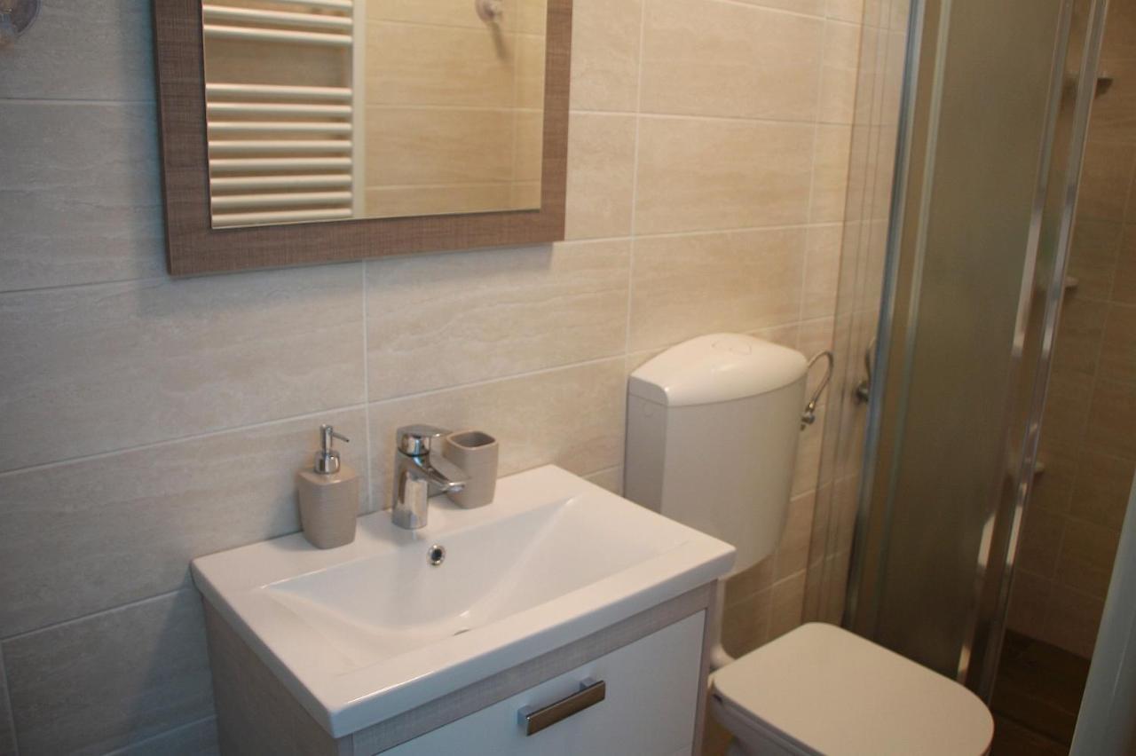 Mike'S Rooms Kobarid Bagian luar foto